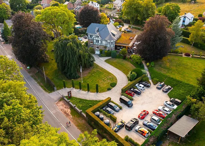 Romantik Le Val D'ambleve Hotel