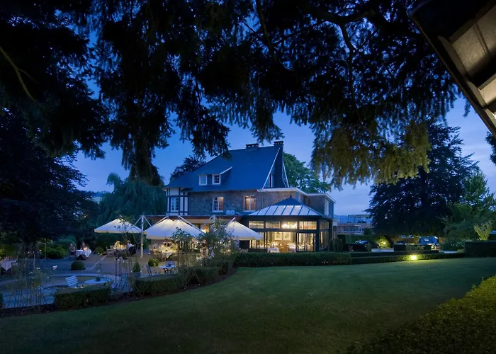 Romantik Le Val D'ambleve Hotel